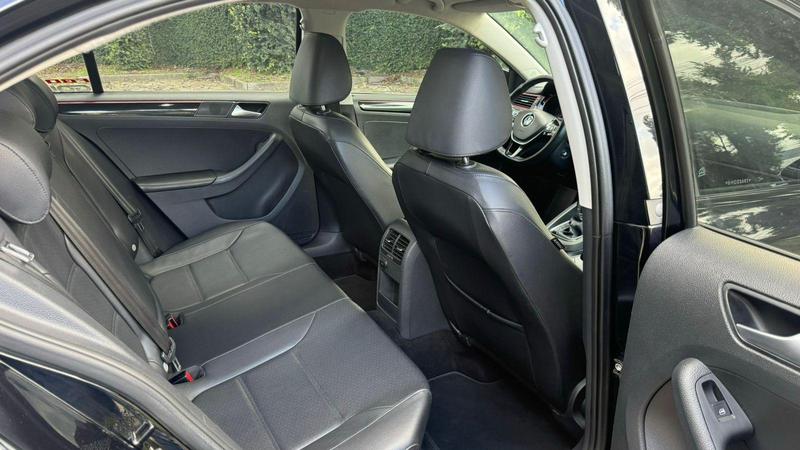 Volkswagen Jetta Hl Ae - foto 11