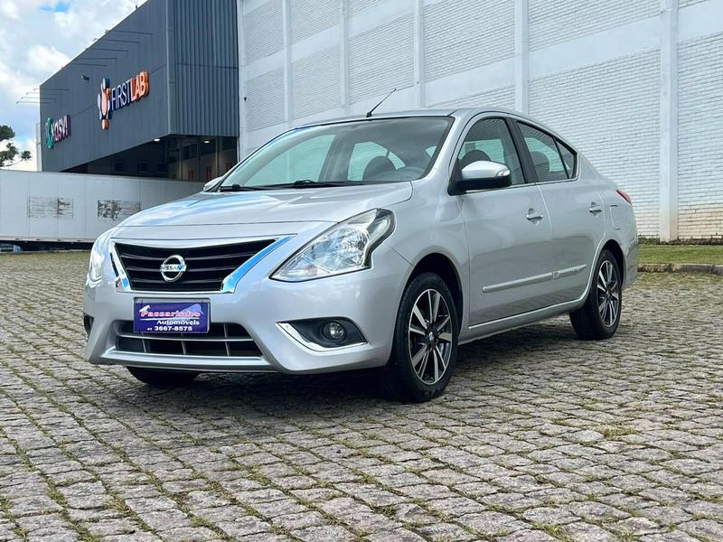 Nissan Versa 16sl CVT - foto 8