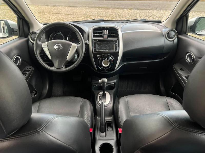 Nissan Versa 16sl CVT - foto 10