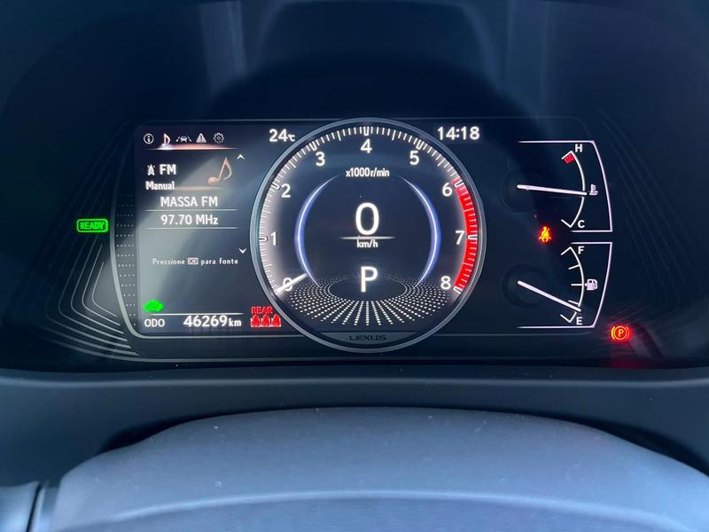 Lexus Ux250h Dynamic - foto 11