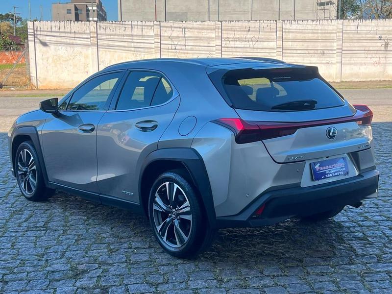 Lexus Ux250h Dynamic - foto 3