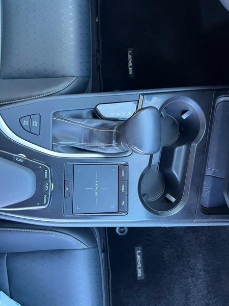 Lexus Ux250h Dynamic - foto 17