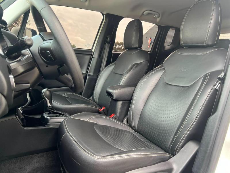 Jeep Renegade Sport 1.8 4X2 Flex 16V Aut. - foto 10