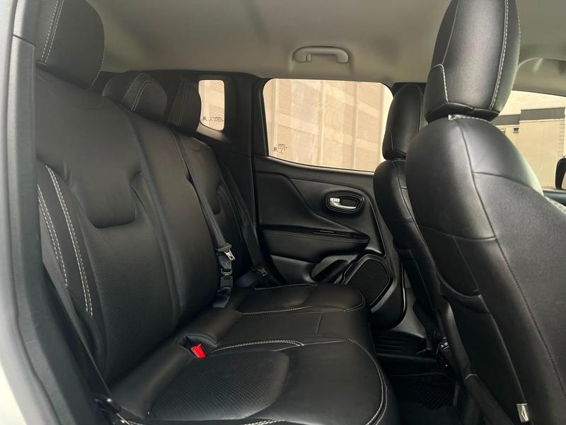 Jeep Renegade Sport 1.8 4X2 Flex 16V Aut. - foto 11