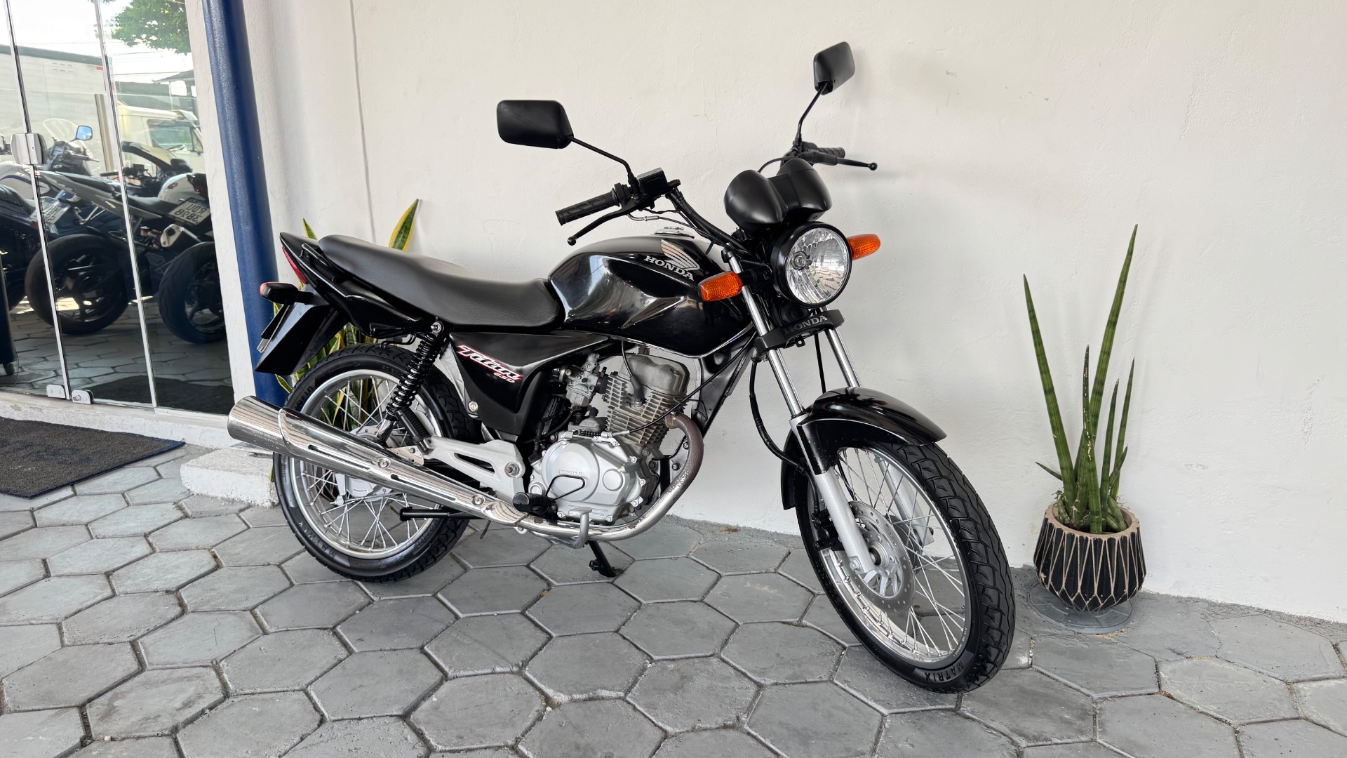 Honda CG     2005