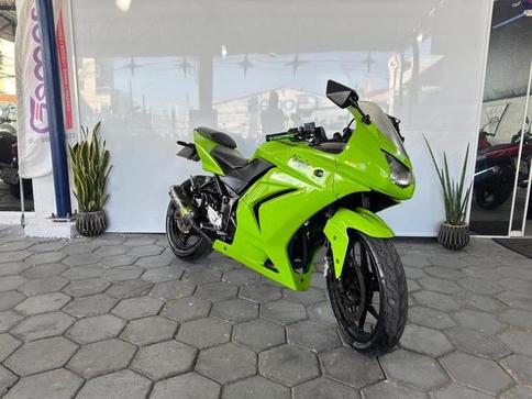 KAWASAKI NINJA 250R