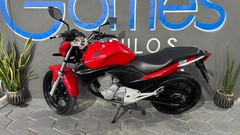 HONDA CB 300R