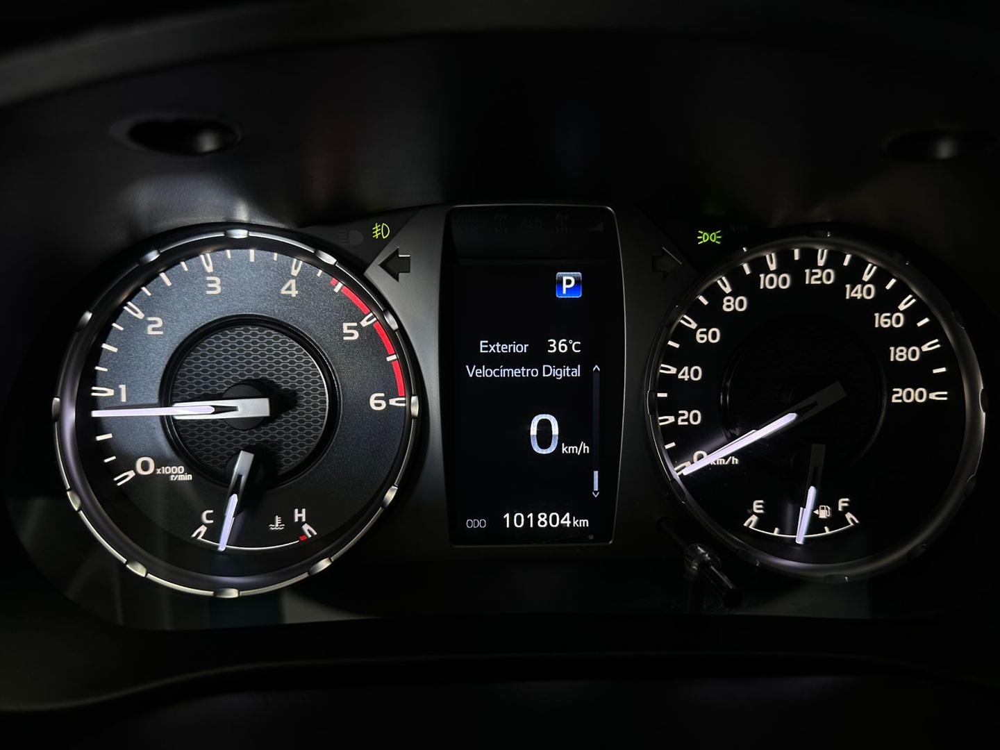 Toyota Hilux CD SRX A4FD 2023