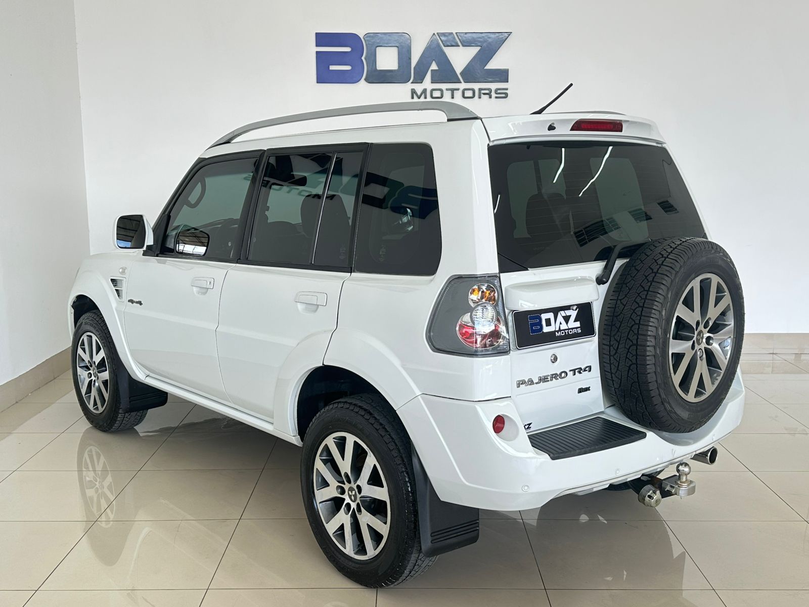 Mitsubishi Pajero Tr4 Flex Hp 2015