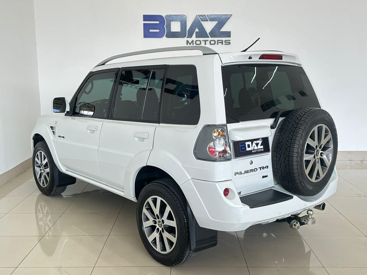Mitsubishi Pajero Tr4 Flex Hp 2015