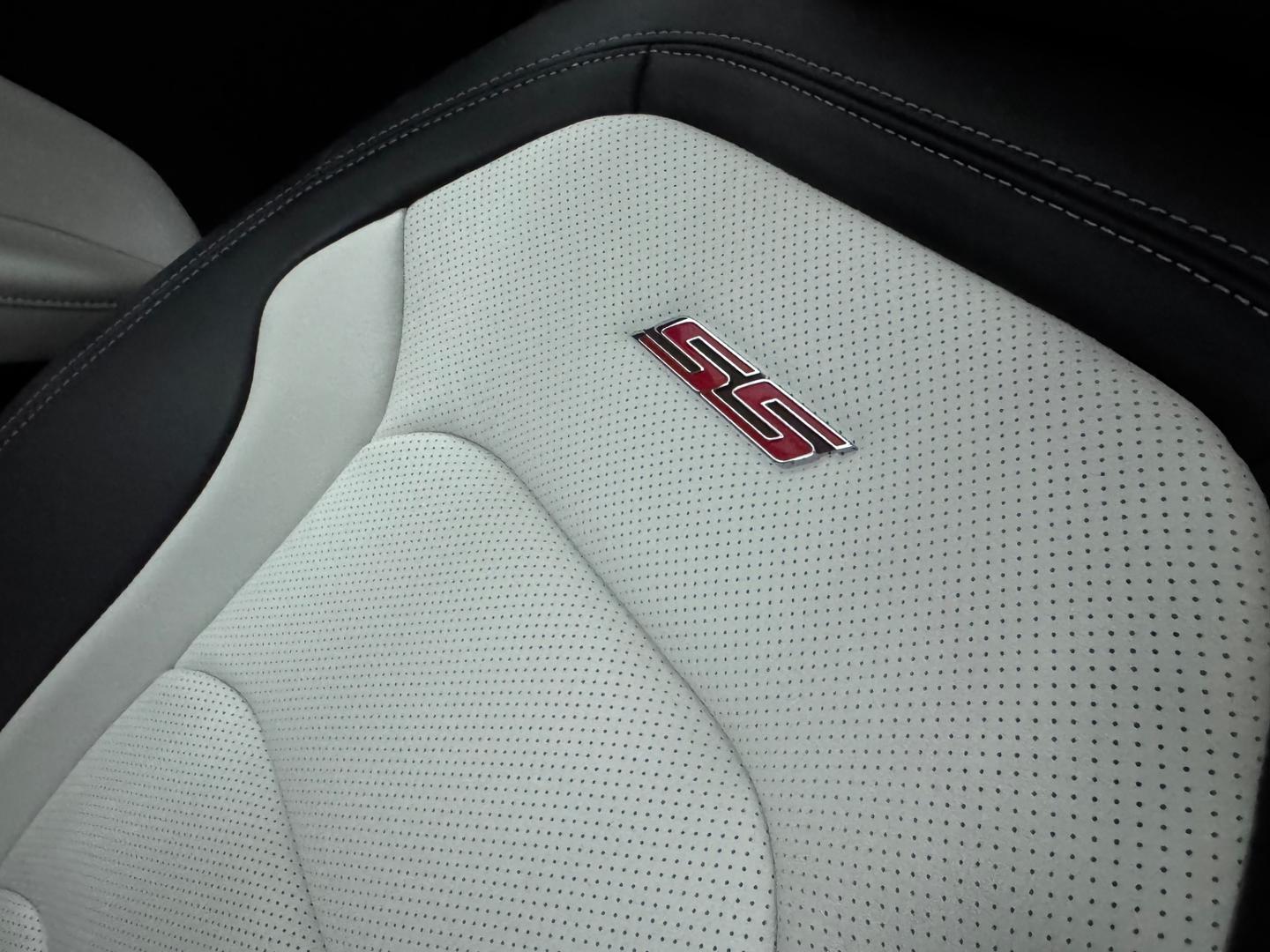 Chevrolet Camaro 6.2 2ss Coupe V8 Gasolina 2p 2024