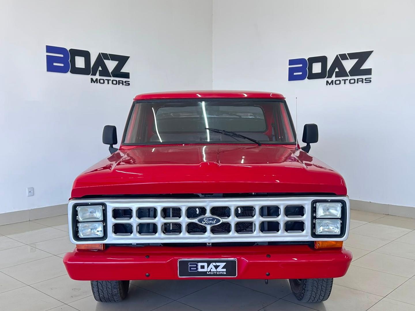 Ford F1000 1984