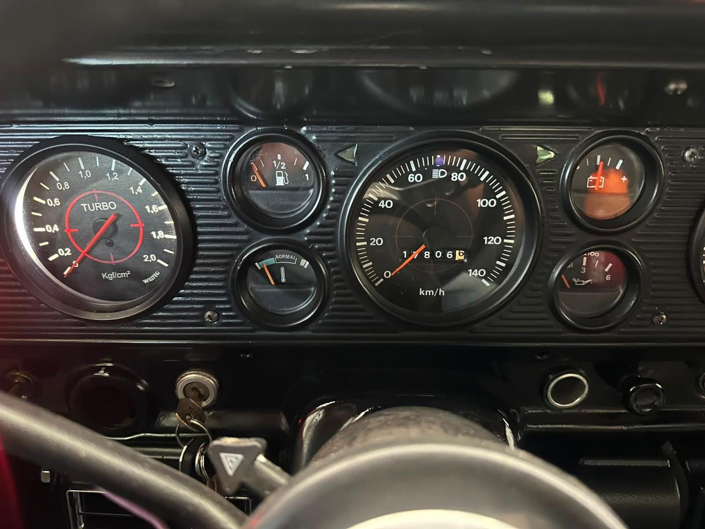 Ford F1000 1984