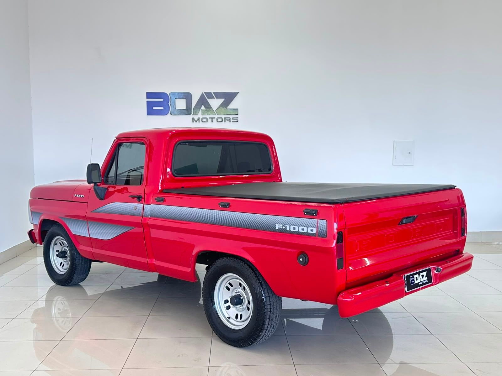 Ford F1000 1984
