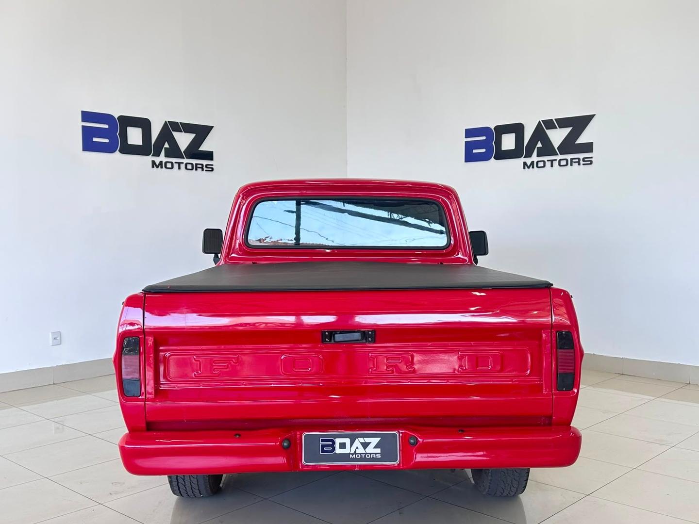 Ford F1000 1984