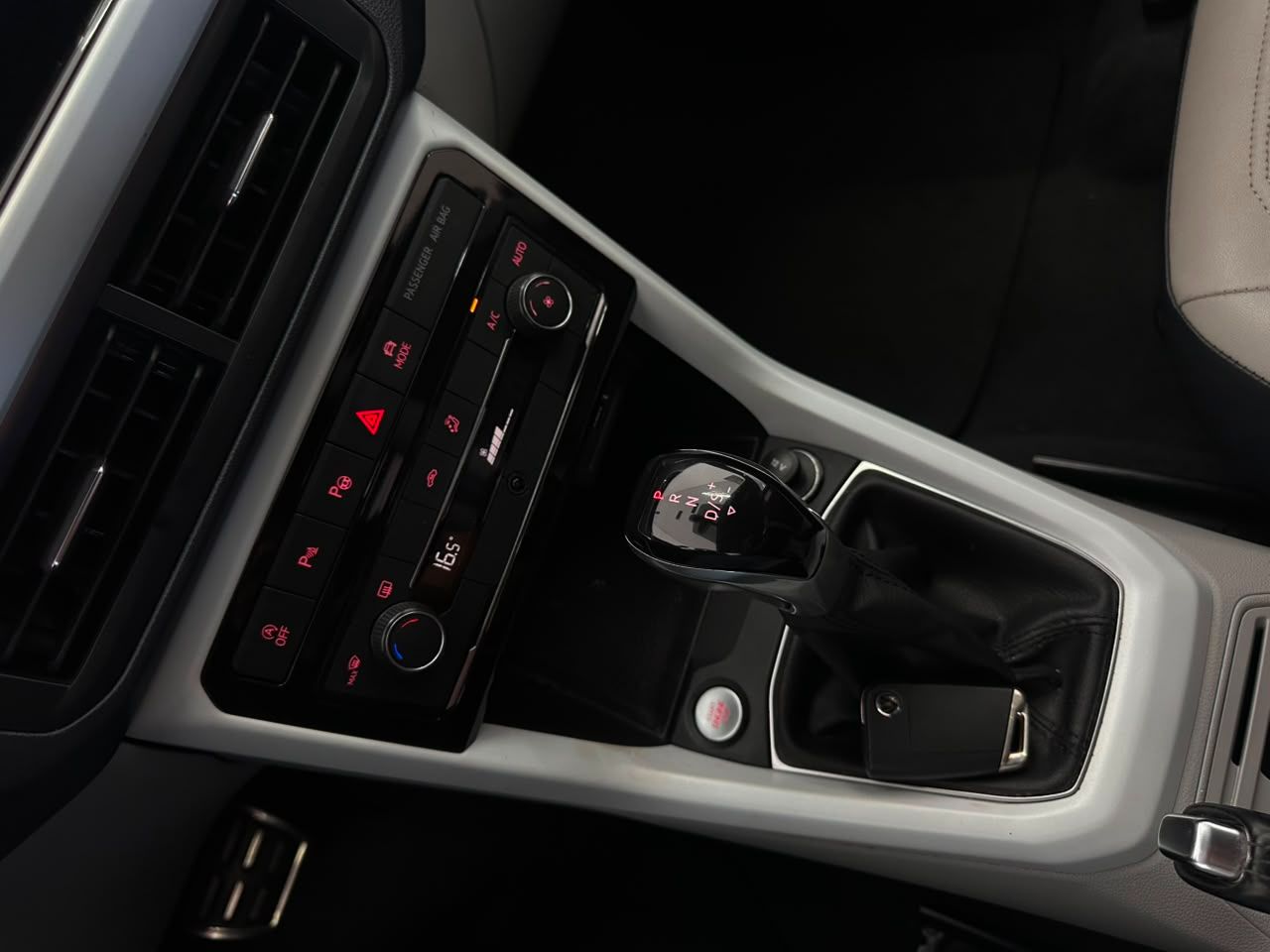 Volkswagen T Cross Hl TSI Ae 2020