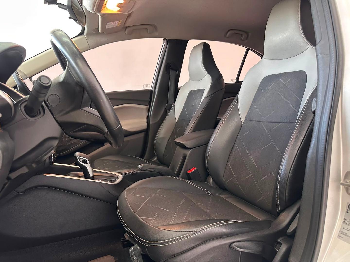Chevrolet Onix Plus 10tat Pr1 2022