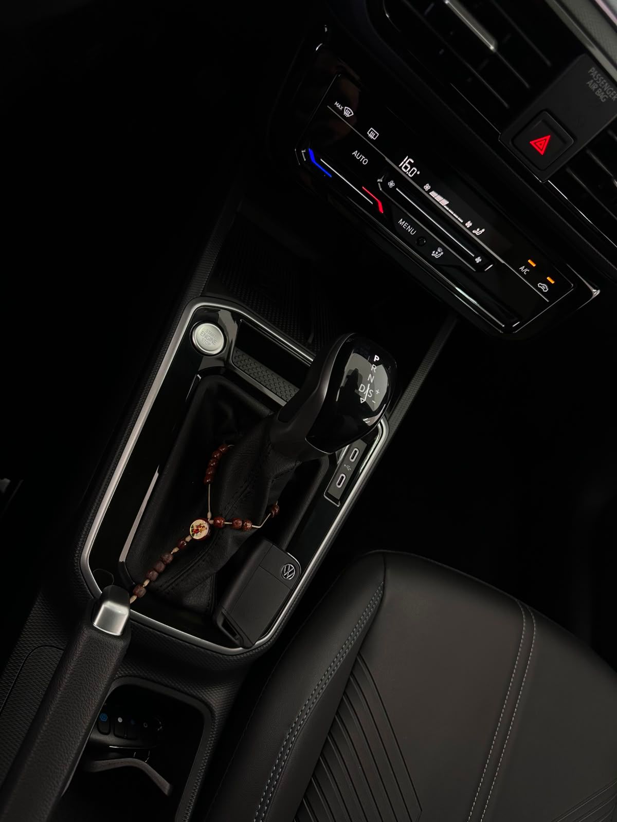 Volkswagen Tera Outfit