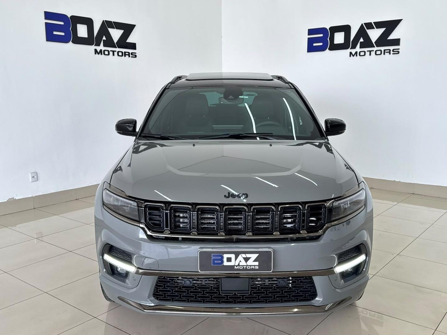 Jeep Commander Blackhawk 2025