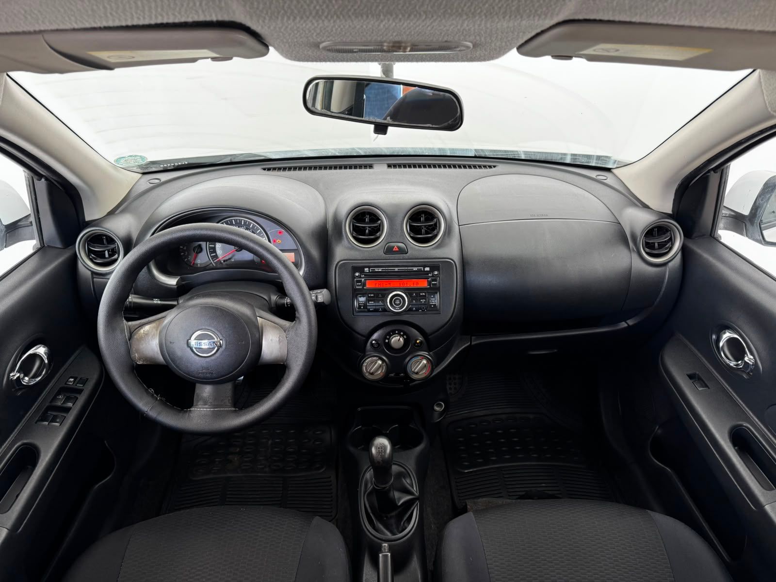 Nissan March 16sv Flex 2013