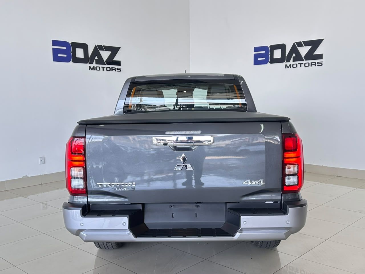 Mitsubishi L-200 Triton 4x4 Hpe 3.2 CD Automatico 2027