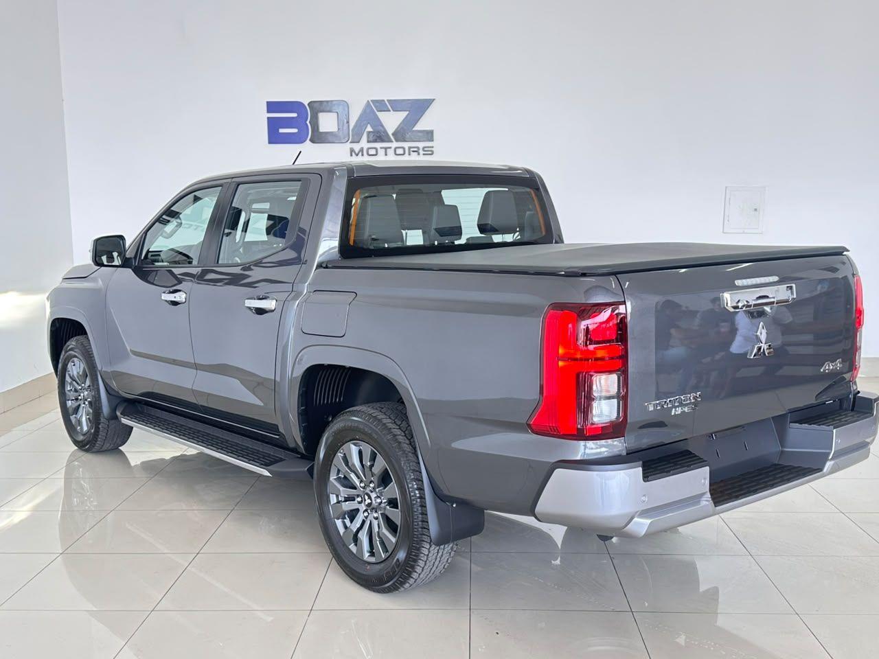 Mitsubishi L-200 Triton 4x4 Hpe 3.2 CD Automatico 2027