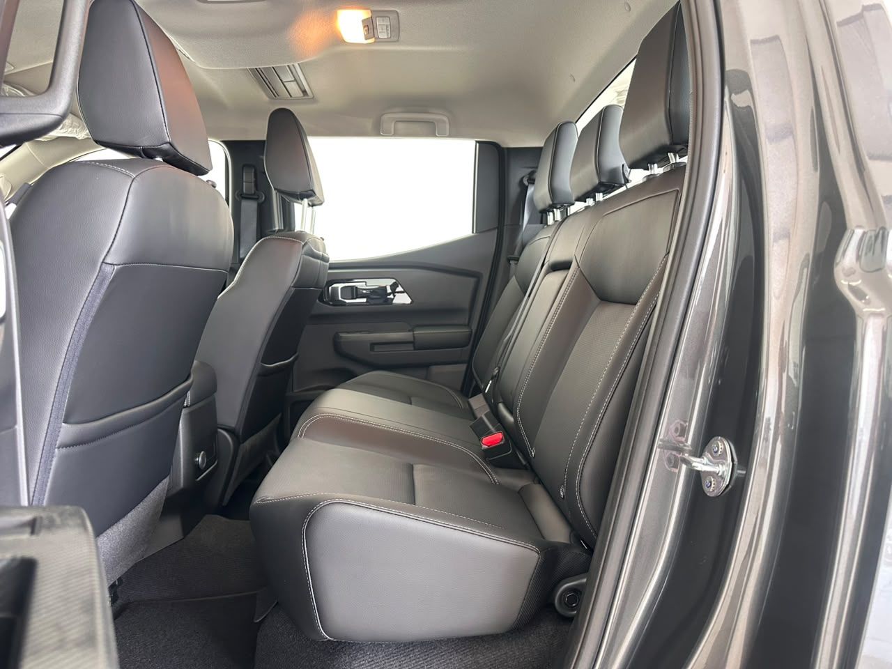 Mitsubishi L-200 Triton 4x4 Hpe 3.2 CD Automatico 2027