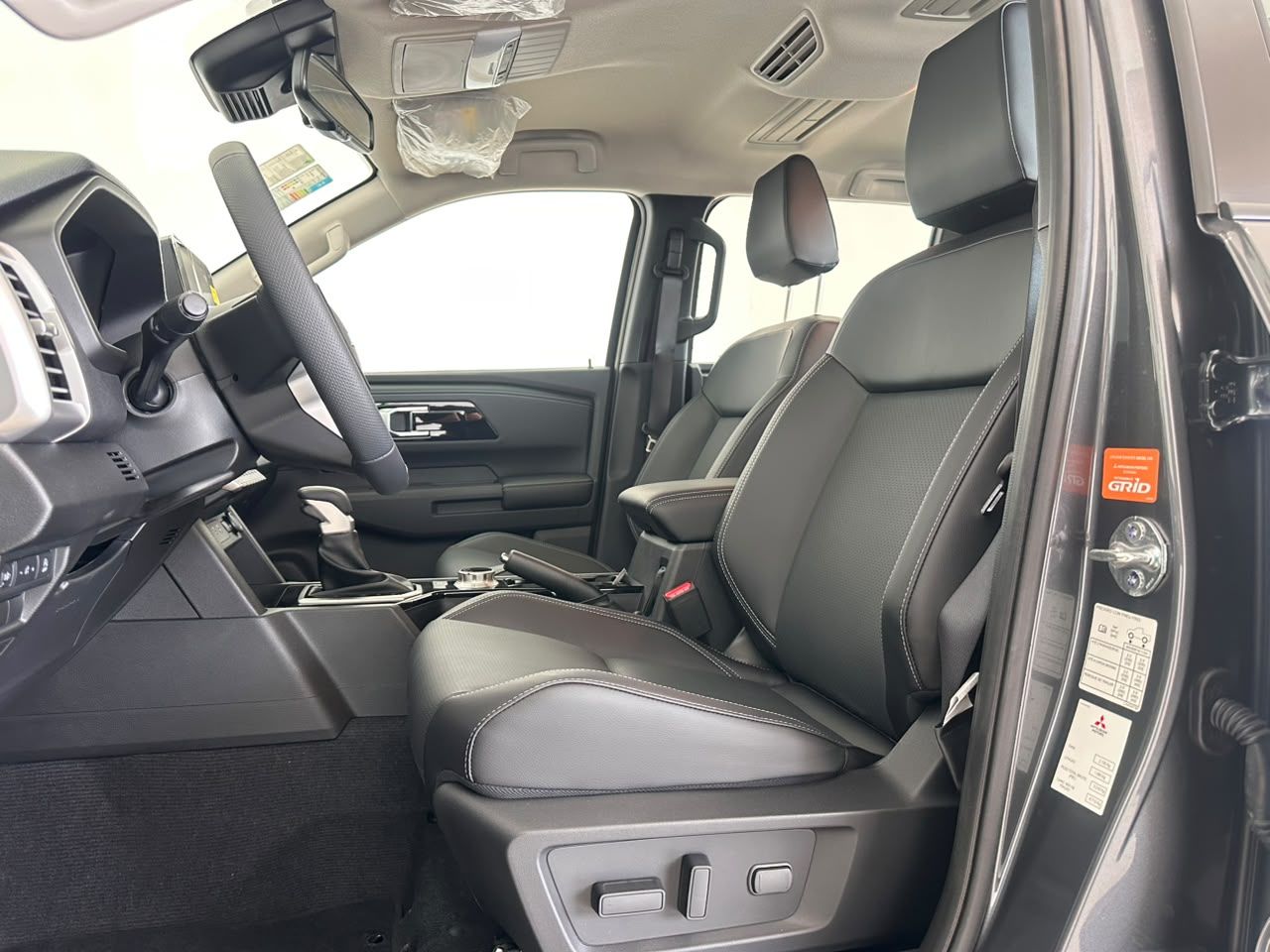 Mitsubishi L-200 Triton 4x4 Hpe 3.2 CD Automatico 2027