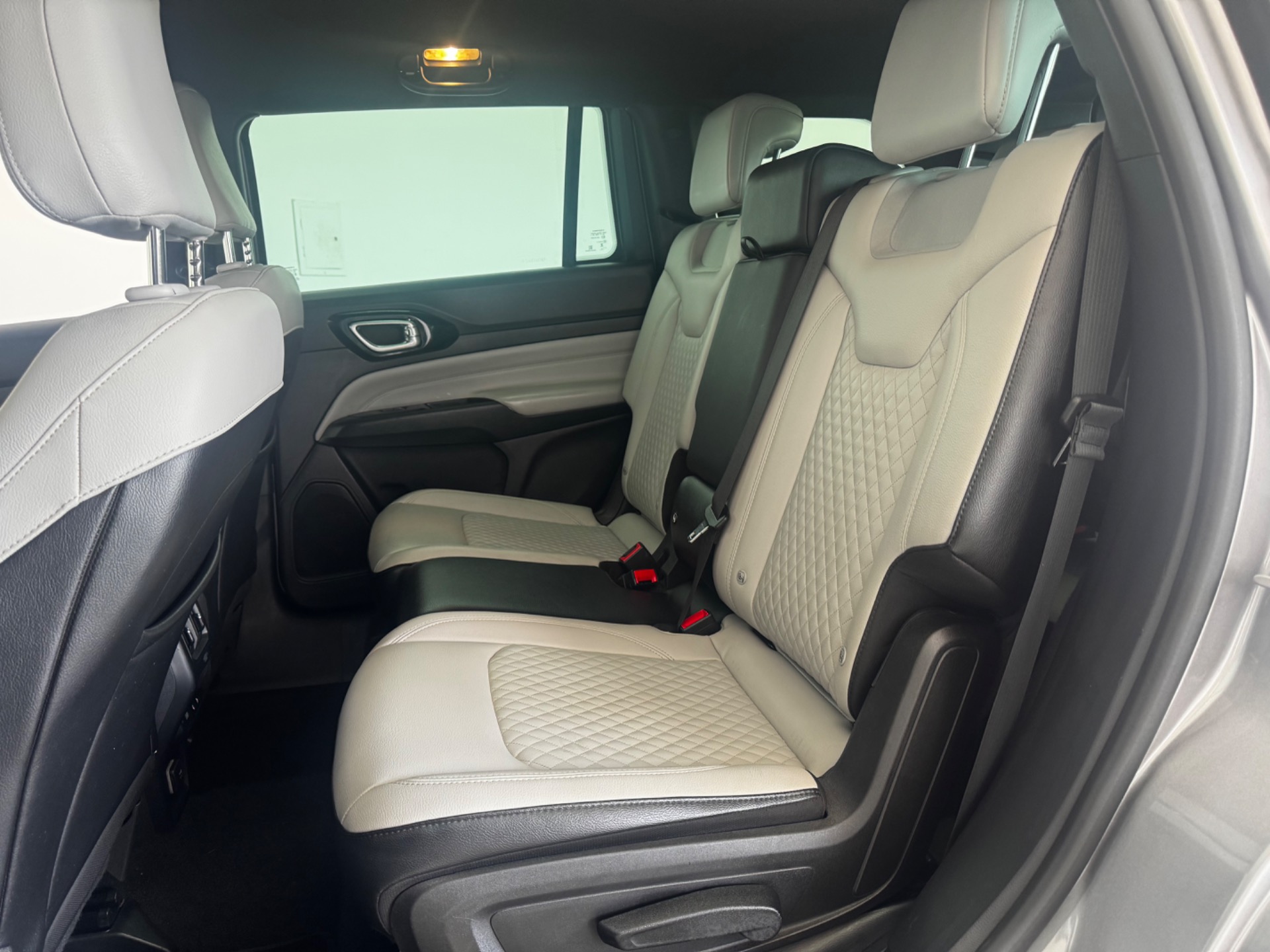 Jeep Commander Limited Td380 2022