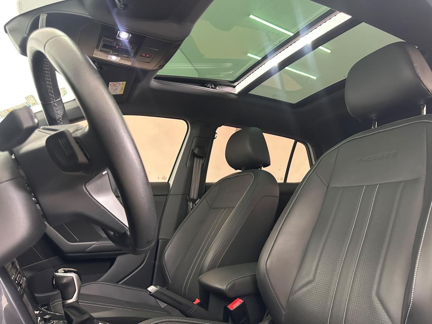 Volkswagen T Cross Hl TSI 2025