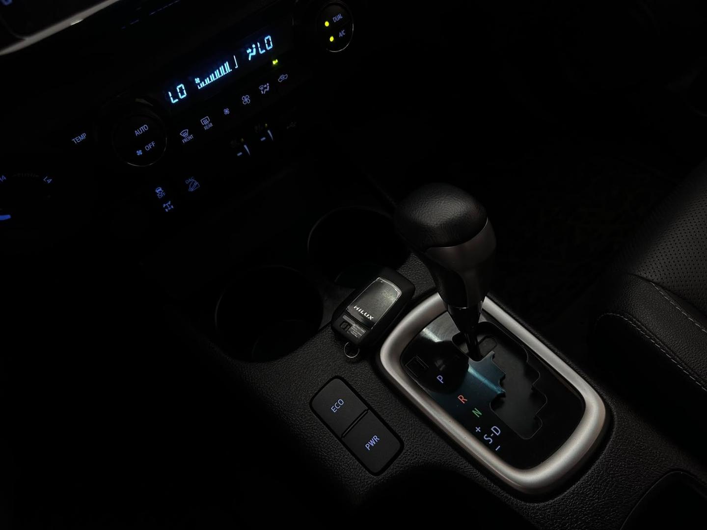 Toyota Hilux CD SRX A4FD 2025