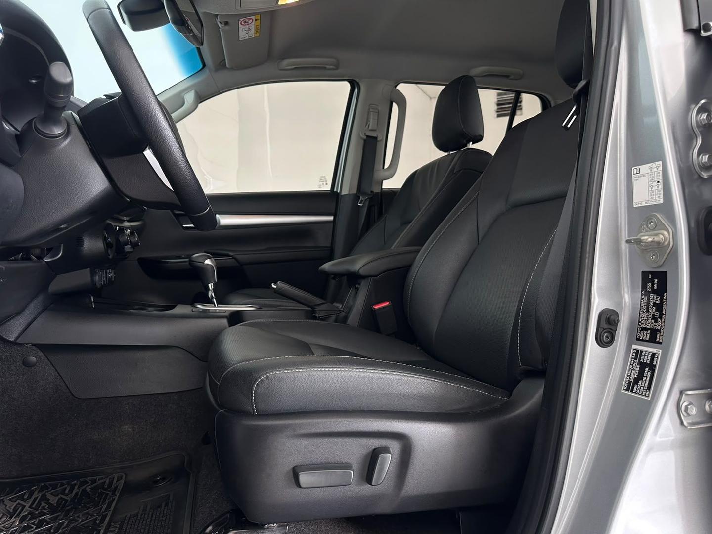 Toyota Hilux CD SRX A4FD 2025