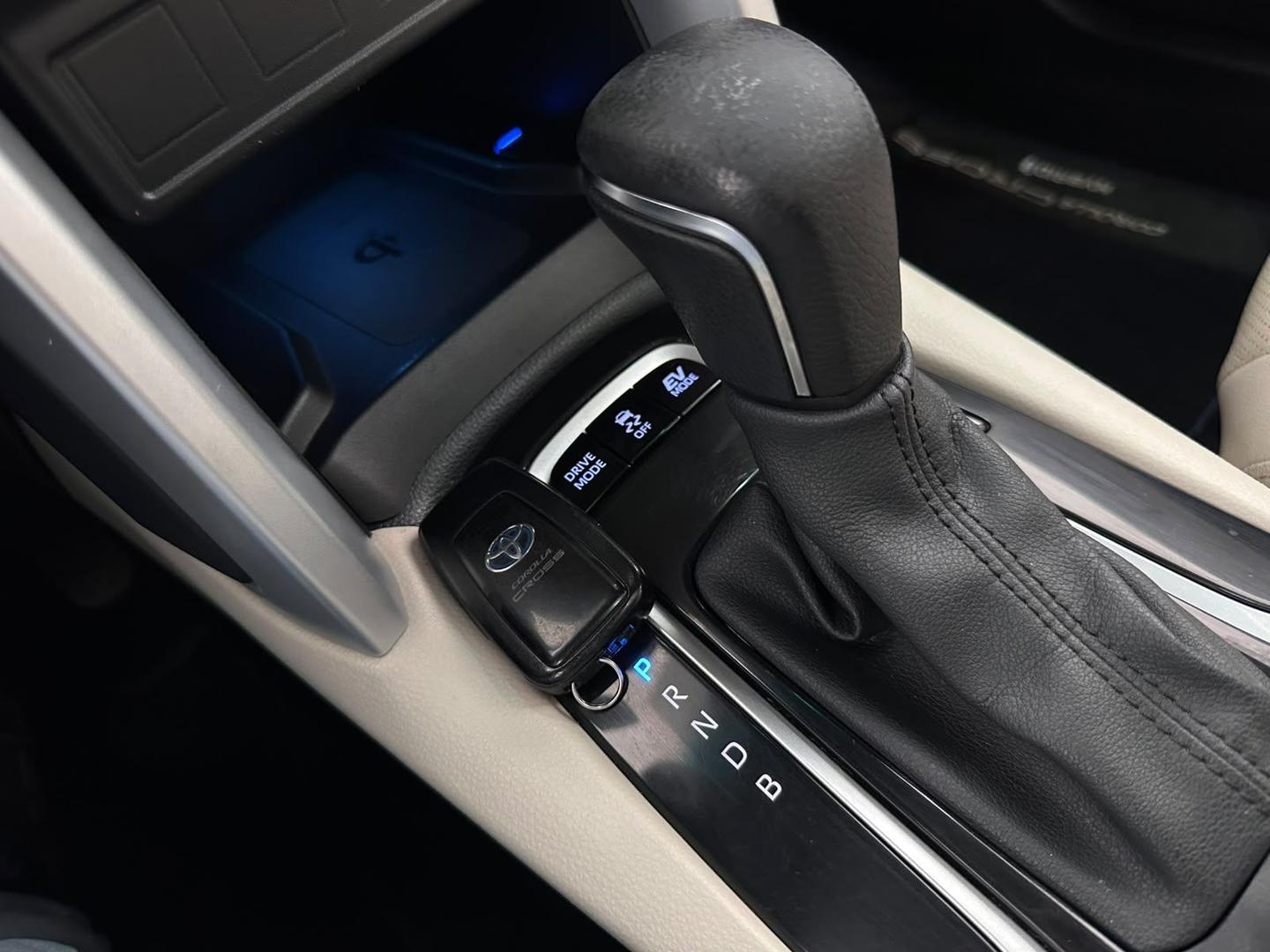 Toyota Ccross Xrx Hybrid 2022