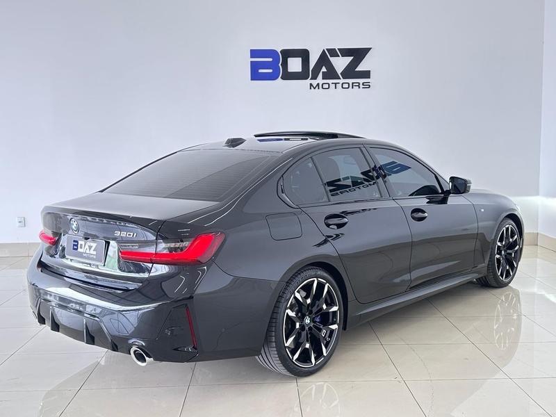 Bmw 320i M Sport Flex 2025