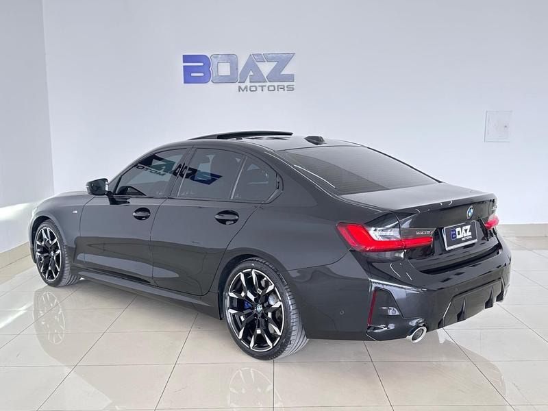 Bmw 320i M Sport Flex 2025