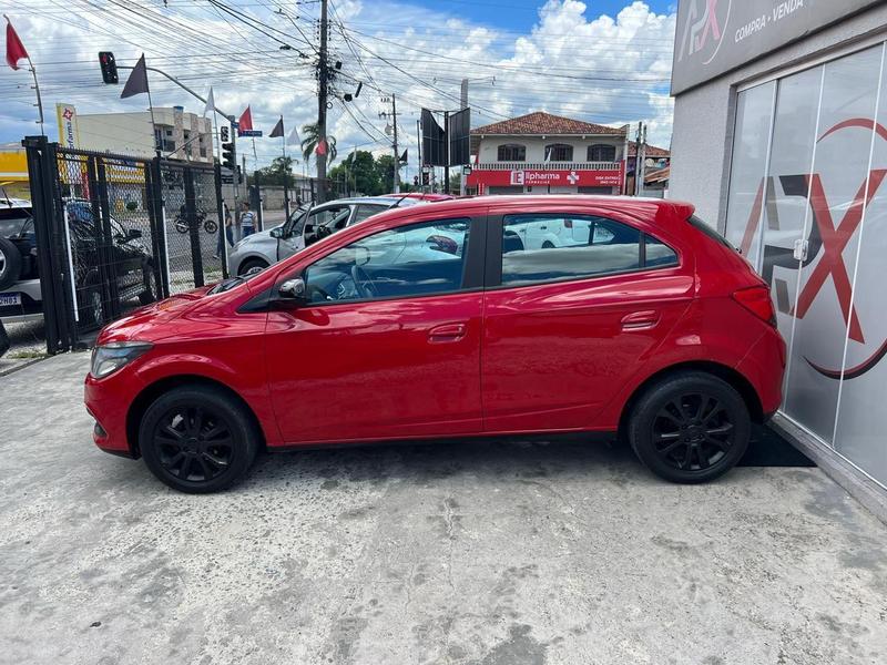 Chevrolet Onix 14mt LT - foto 3