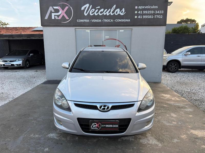 Hyundai i30 2.0 - foto 4