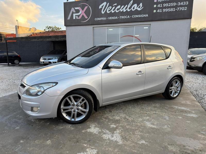 Hyundai i30 2.0 - foto 2