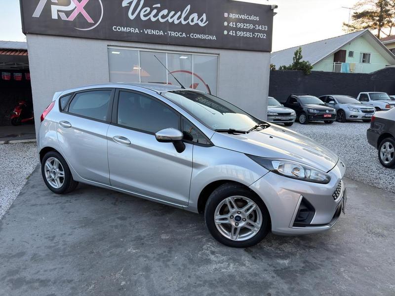Ford Fiesta 16sel - foto 6