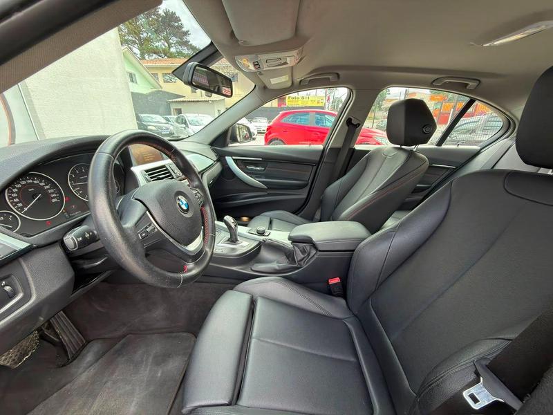 BMW 320i Active Flex - foto 14