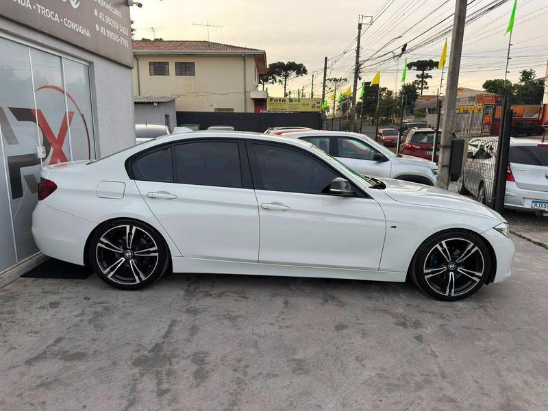 BMW 320i Active Flex - foto 5