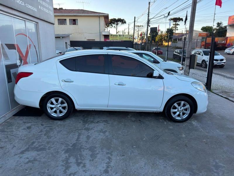 Nissan Versa 16sl Flex - foto 5