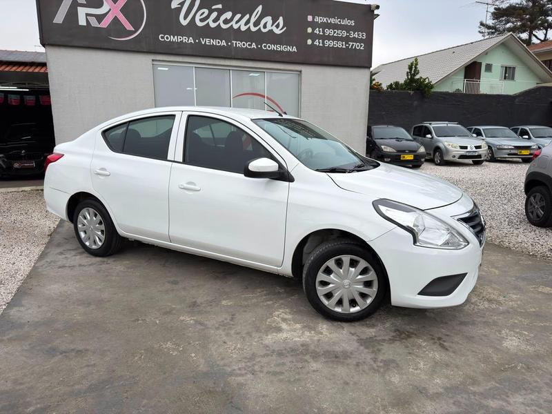 Nissan Versa 1.0 - foto 6