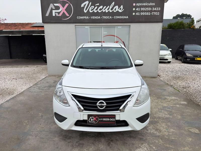 Nissan Versa 1.0 - foto 4