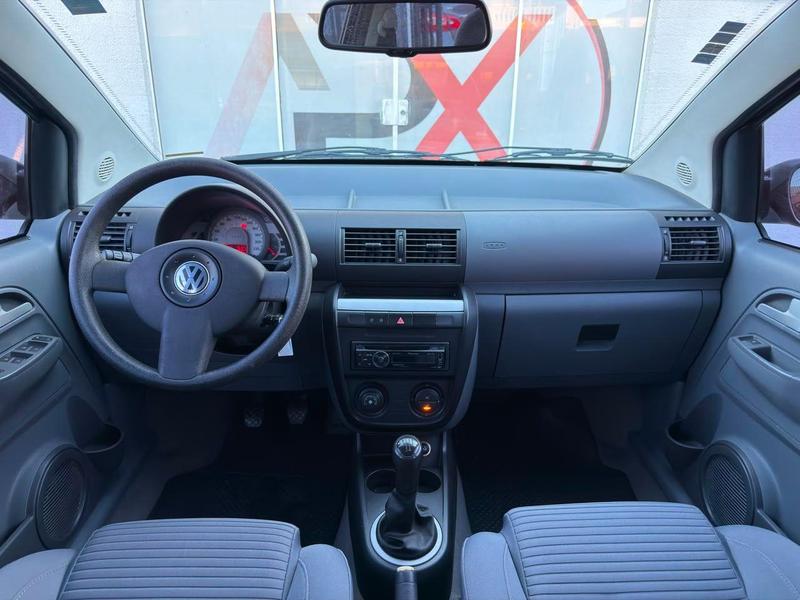 Volkswagen SpaceFox Comfortline 1.6 Mi T.flex 8V 5P - foto 12