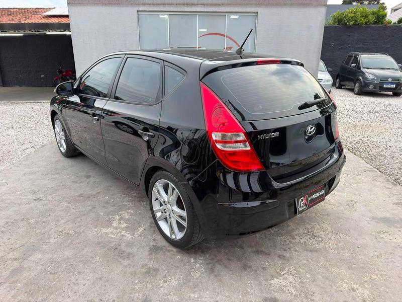 Hyundai i30 2.0 - foto 10