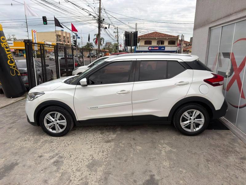 Nissan Kicks S CVT - foto 3