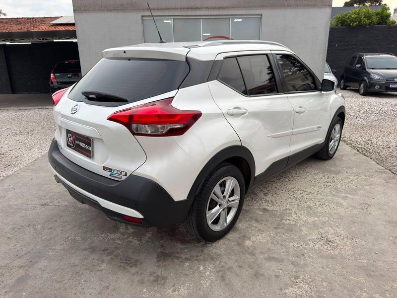Nissan Kicks S CVT - foto 8