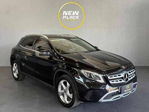 MERCEDES-BENZ GLA200FF