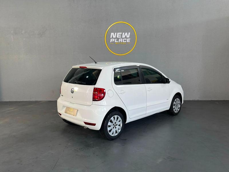 Volkswagen Fox City 1.0mi 1.0mi Total Flex 8V 3P - foto 4